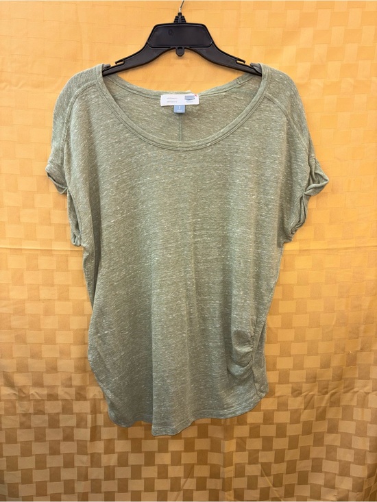 Old Navy Tops - Old Navy Sage Green Short Sleeve Scoop Neck Tee